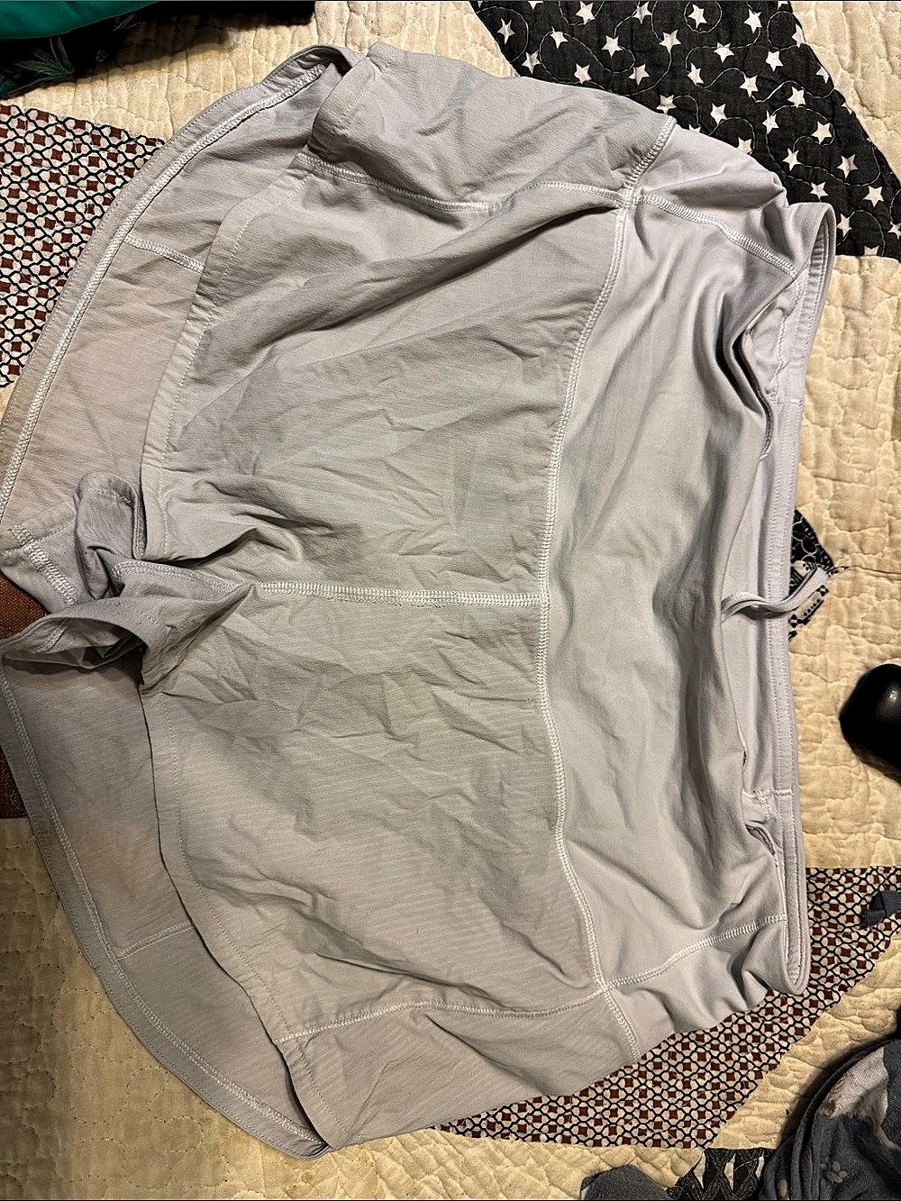 lululemon Gray/white shorts Size 8